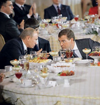Владимир Путин и Дмитрий Медведев любят блюда высокой кухни, приготовленные по традиционным русским рецептам